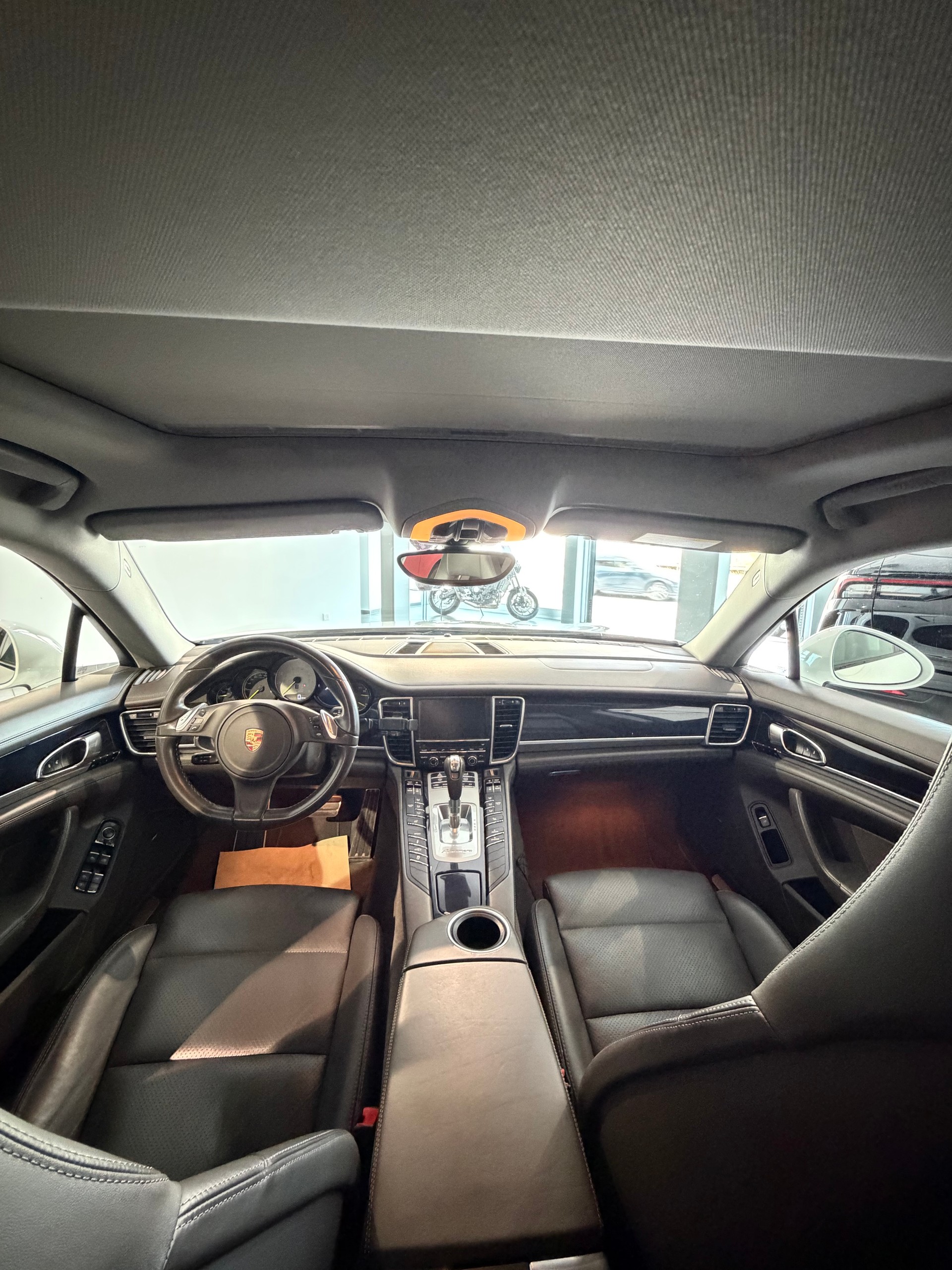 PORSCHE Panamera S E-Hybrid-image-6