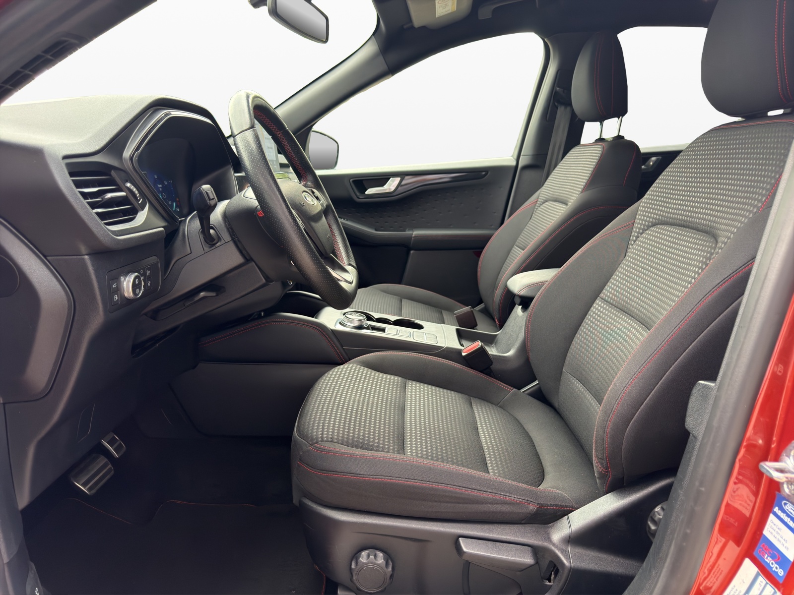 FORD Kuga 2.5 PHEV ST-Line 2WD-image-8