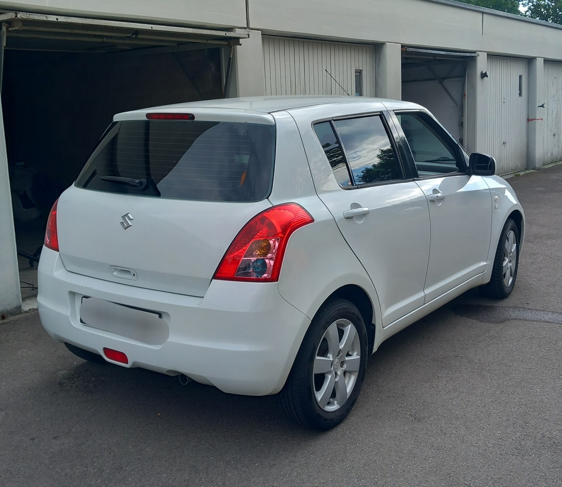SUZUKI Swift 1.5i 16V VVT GL Top-image-5
