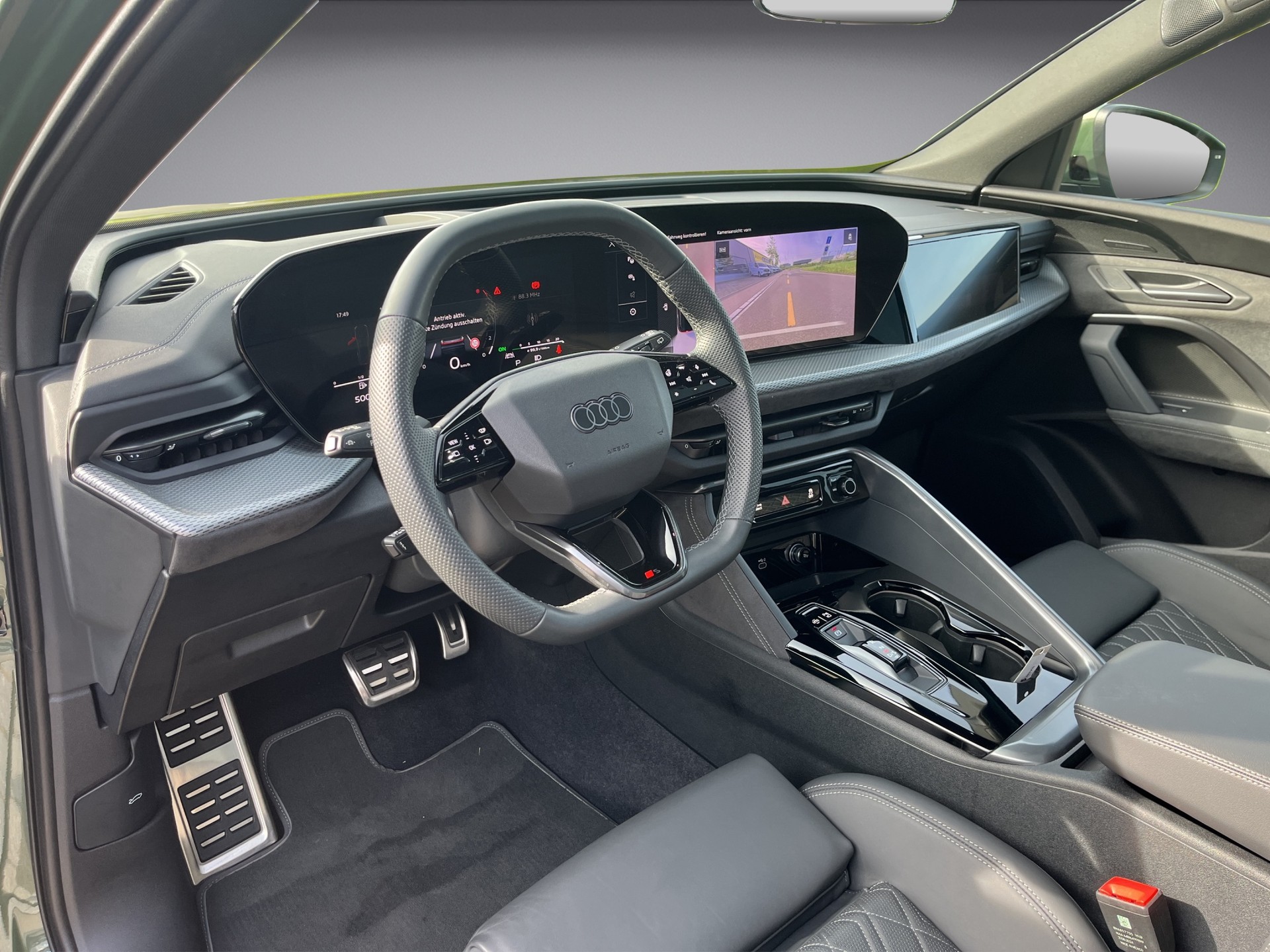 AUDI SQ5 TFSI quattro S-tronic*New Modell, S-Luftfederung, Head-up, Panodach, Head-up, Memory Massage*-image-9