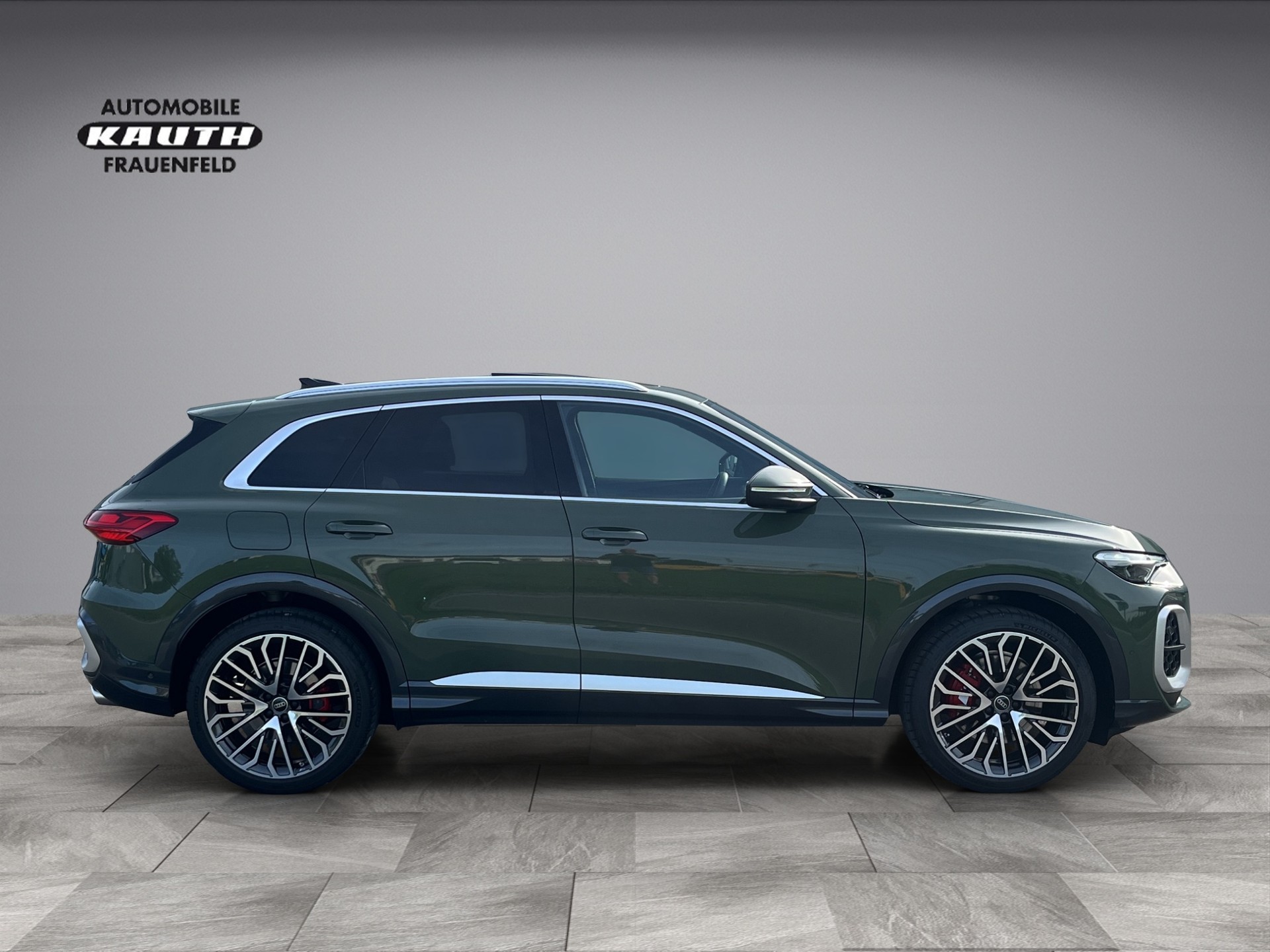 AUDI SQ5 TFSI quattro S-tronic*New Modell, S-Luftfederung, Head-up, Panodach, Head-up, Memory Massage*-image-6
