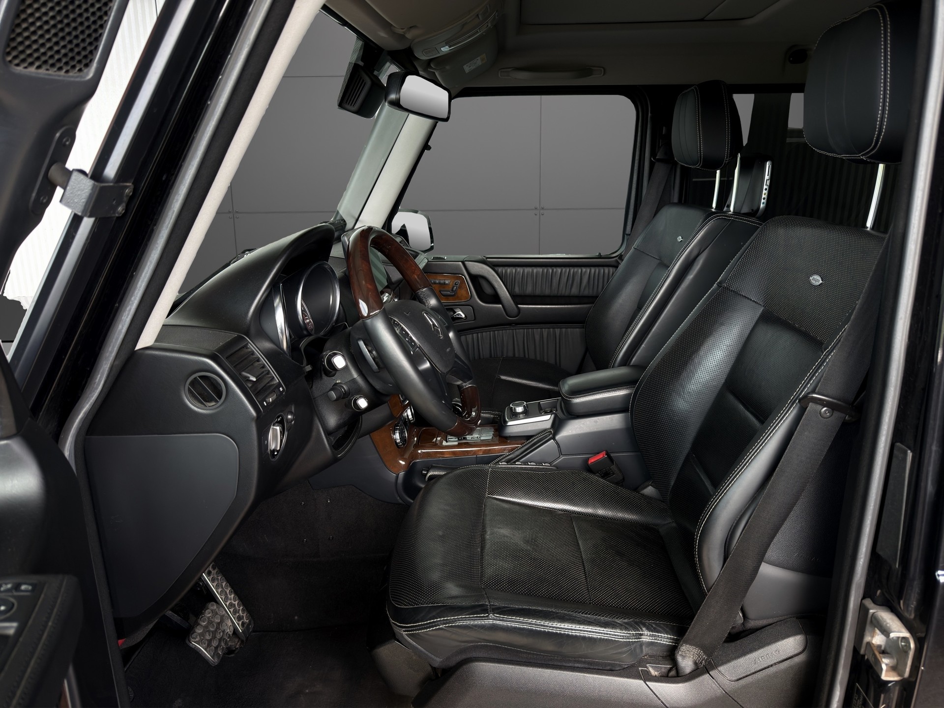 MERCEDES-BENZ G 500 7G-Tronic-image-6