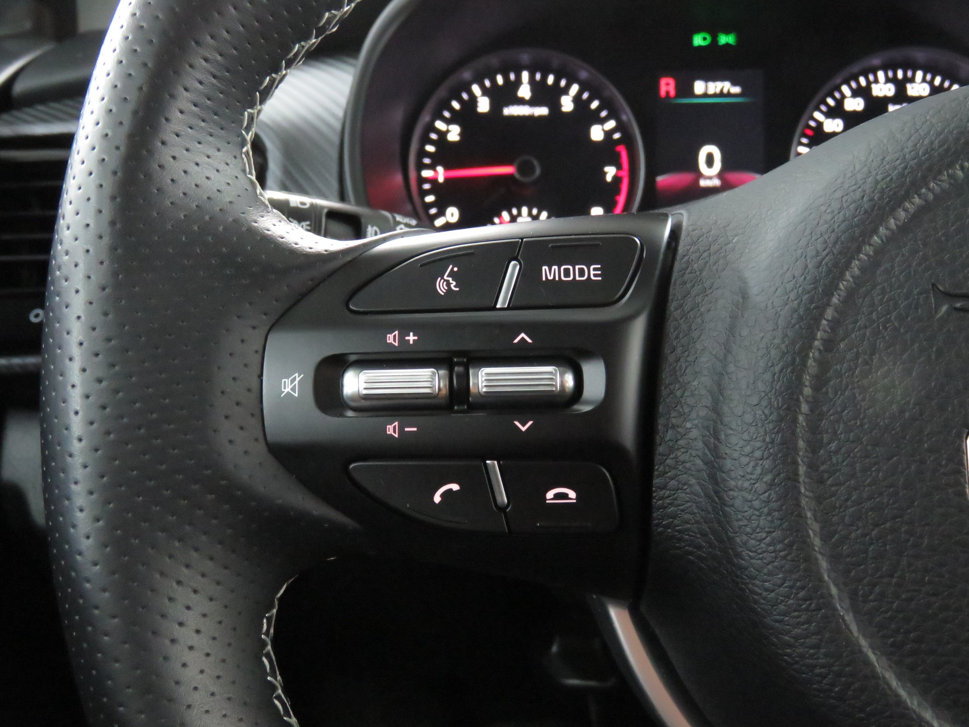 KIA Stonic 1.0 T-GDI MHEV GT-Line DCT (Automat)-image-20