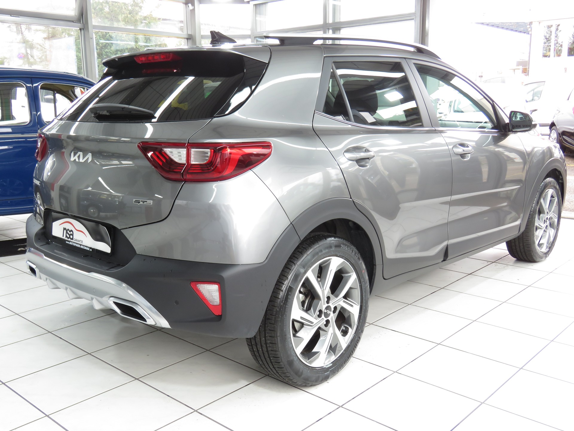KIA Stonic 1.0 T-GDI MHEV GT-Line DCT (Automat)-image-3