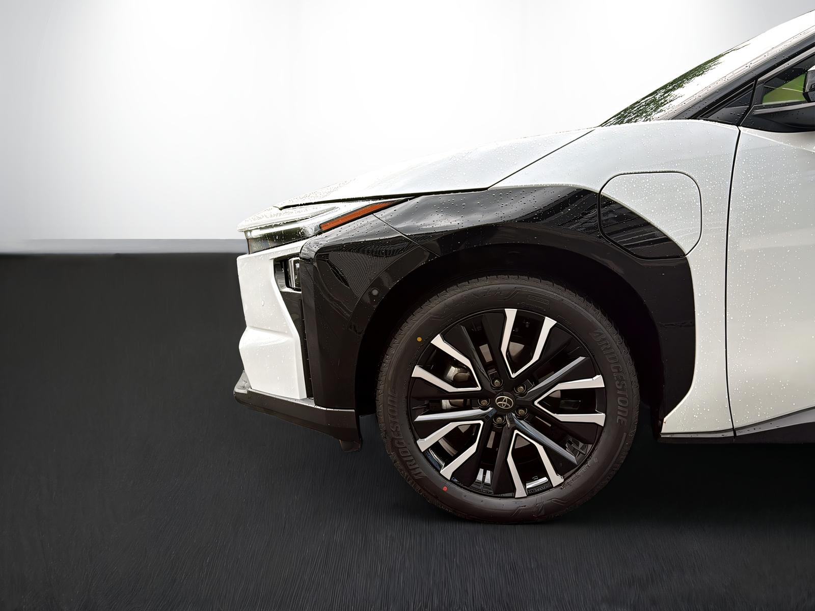 TOYOTA bZ4X Premium AWD-image-3