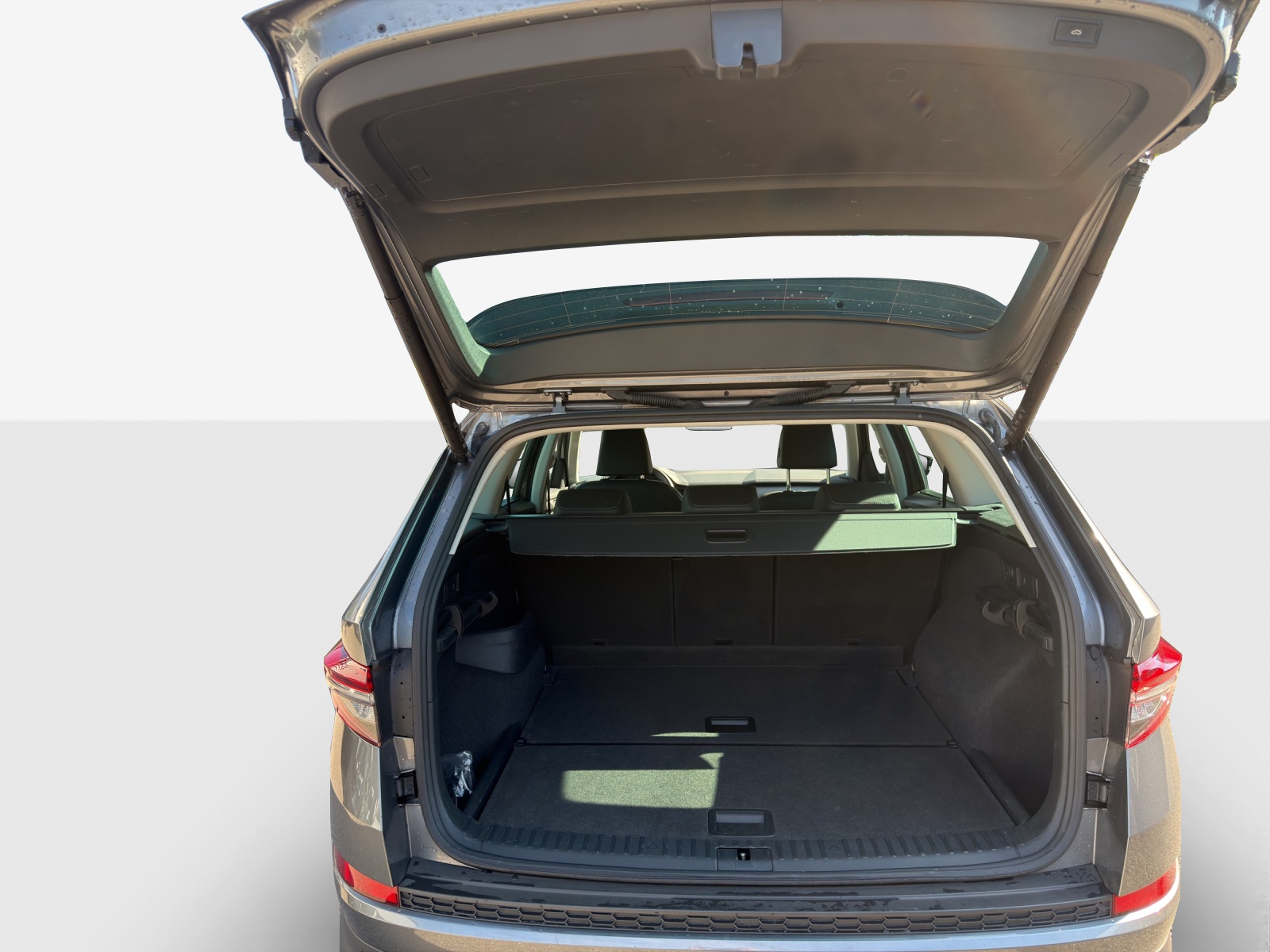 SKODA Kodiaq 2.0 TSI 4x4 Style-image-12