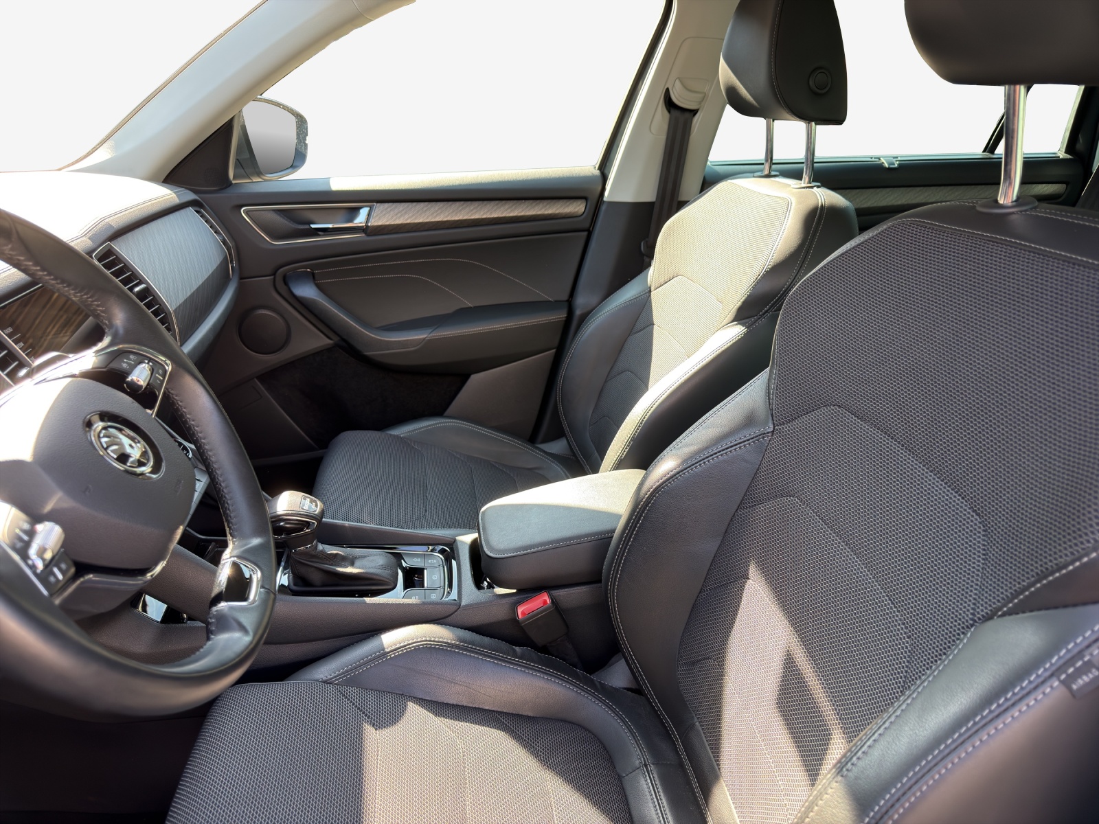 SKODA Kodiaq 2.0 TSI 4x4 Style-image-7