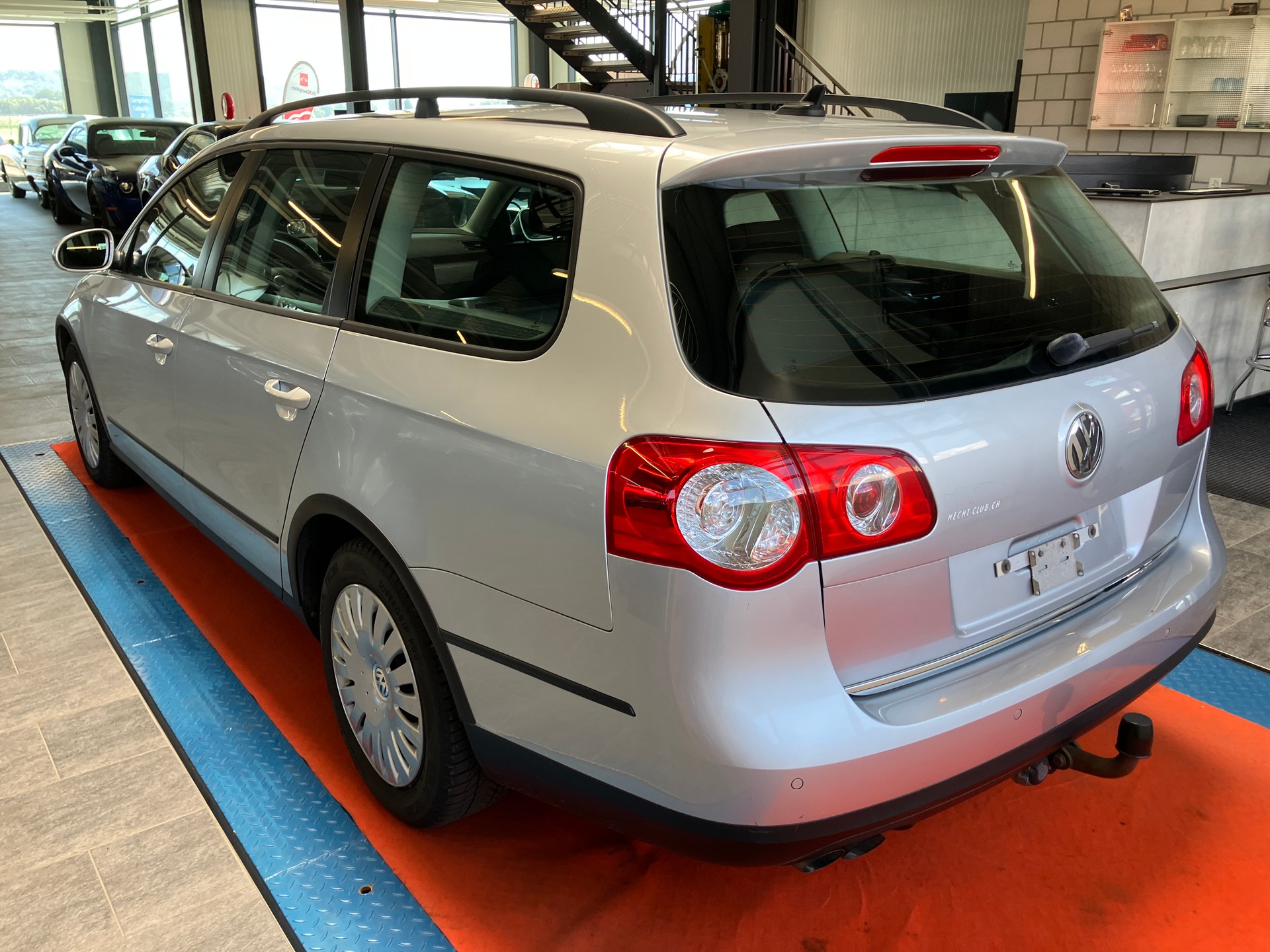 VW Passat Variant 2.0 TDI Trendline DSG-image-4