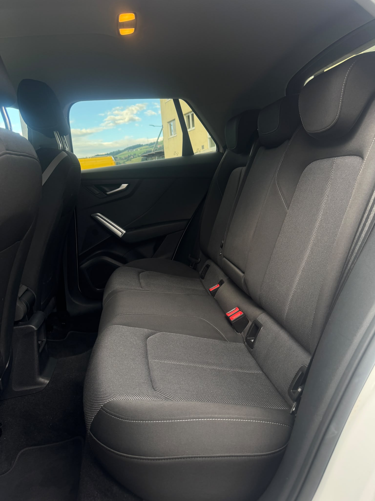 AUDI Q2 1.4 TFSI sport S-tronic-image-9
