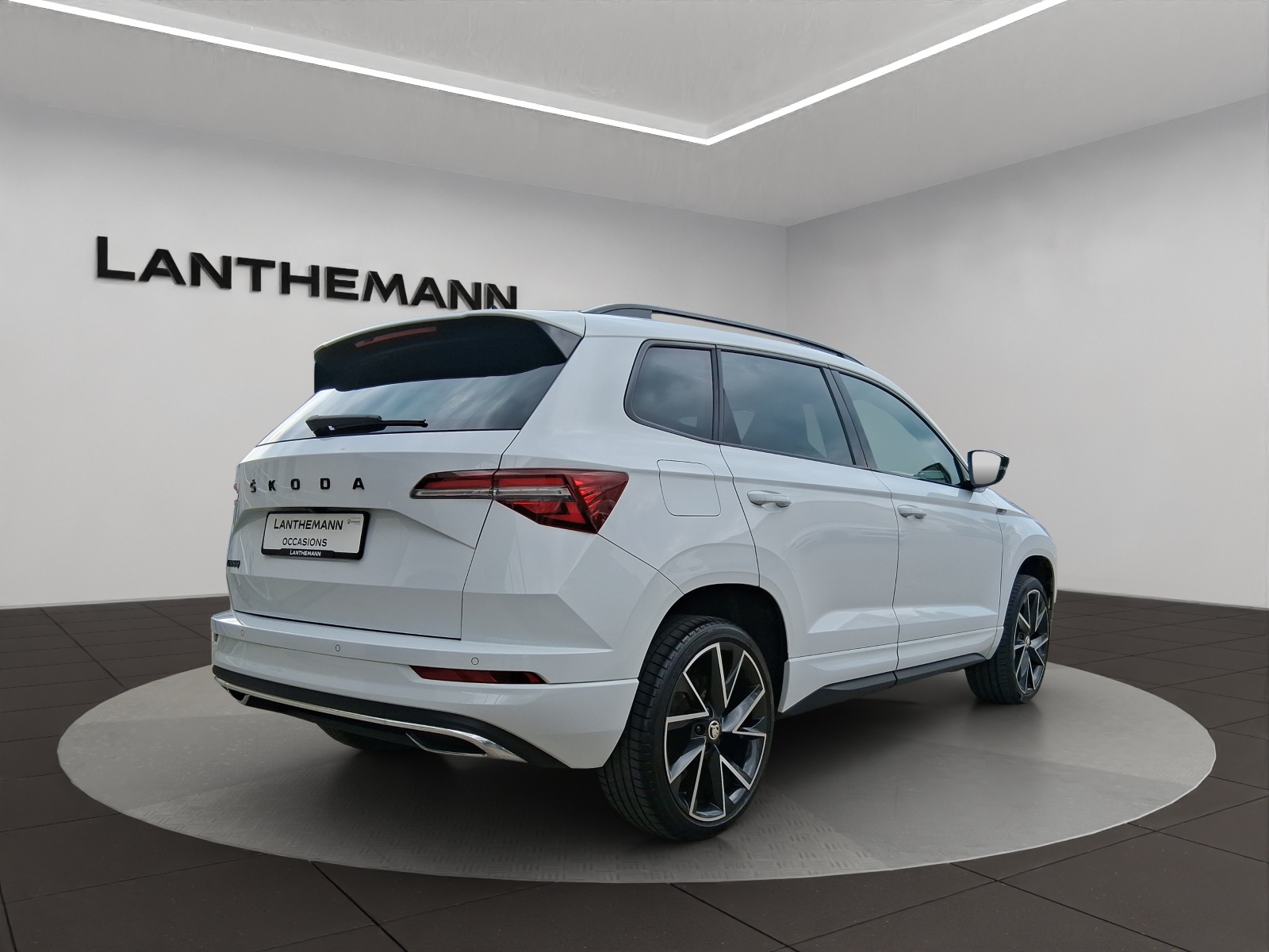 SKODA Karoq 1.5 TSI SportLine DSG-image-4