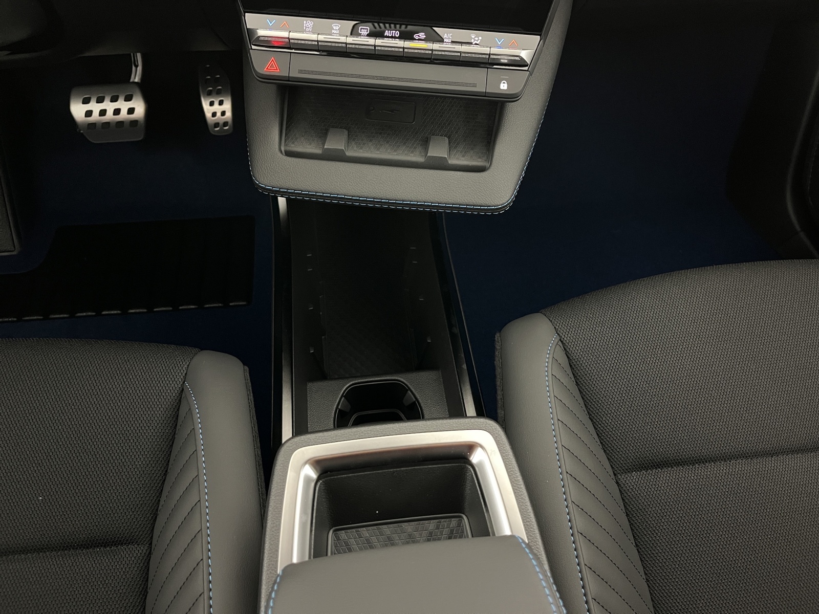 RENAULT Scénic E-Tech esprit Alpine-image-13