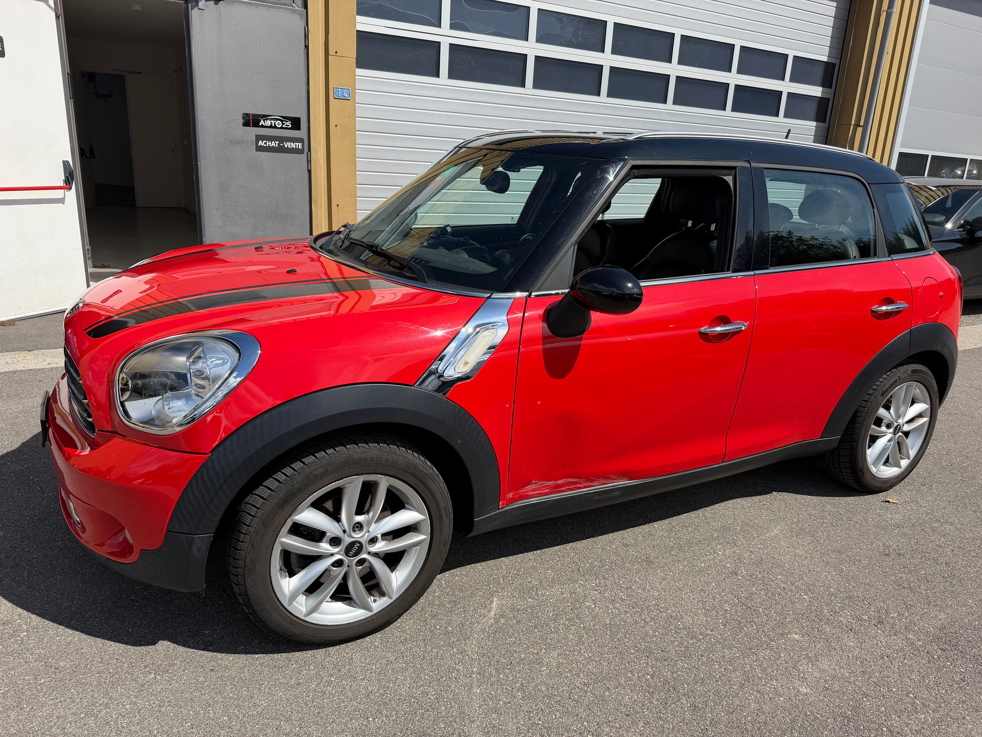 MINI Countryman Cooper FWD-image-12