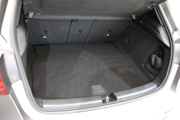 MERCEDES-BENZ A 220 4Matic 8G-DCT-image-11