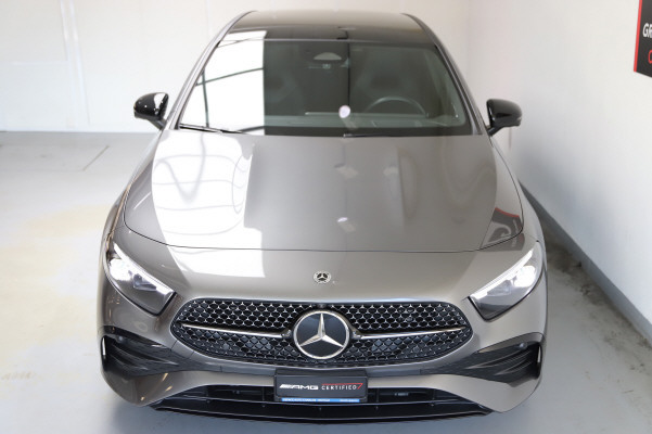 MERCEDES-BENZ A 220 4Matic 8G-DCT-image-4