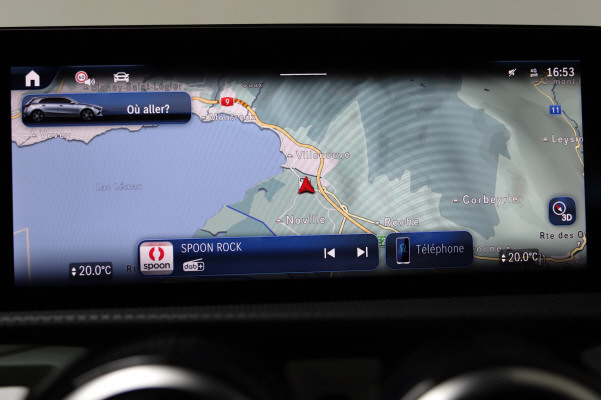 MERCEDES-BENZ A 220 4Matic 8G-DCT-image-14