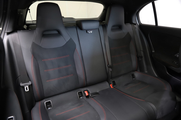 MERCEDES-BENZ A 220 4Matic 8G-DCT-image-10