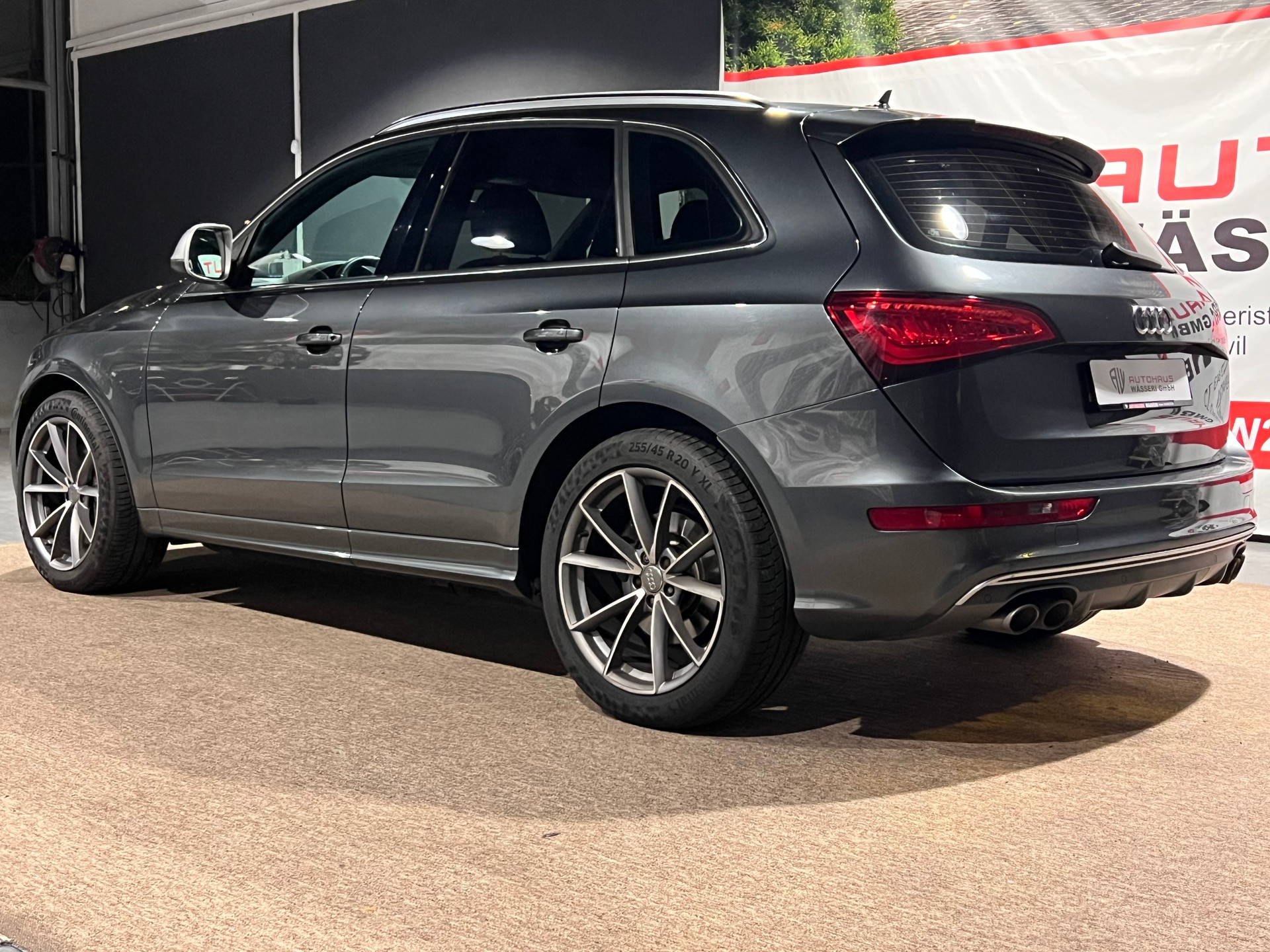 AUDI SQ5 3.0 TDI quattro tiptronic-image-5