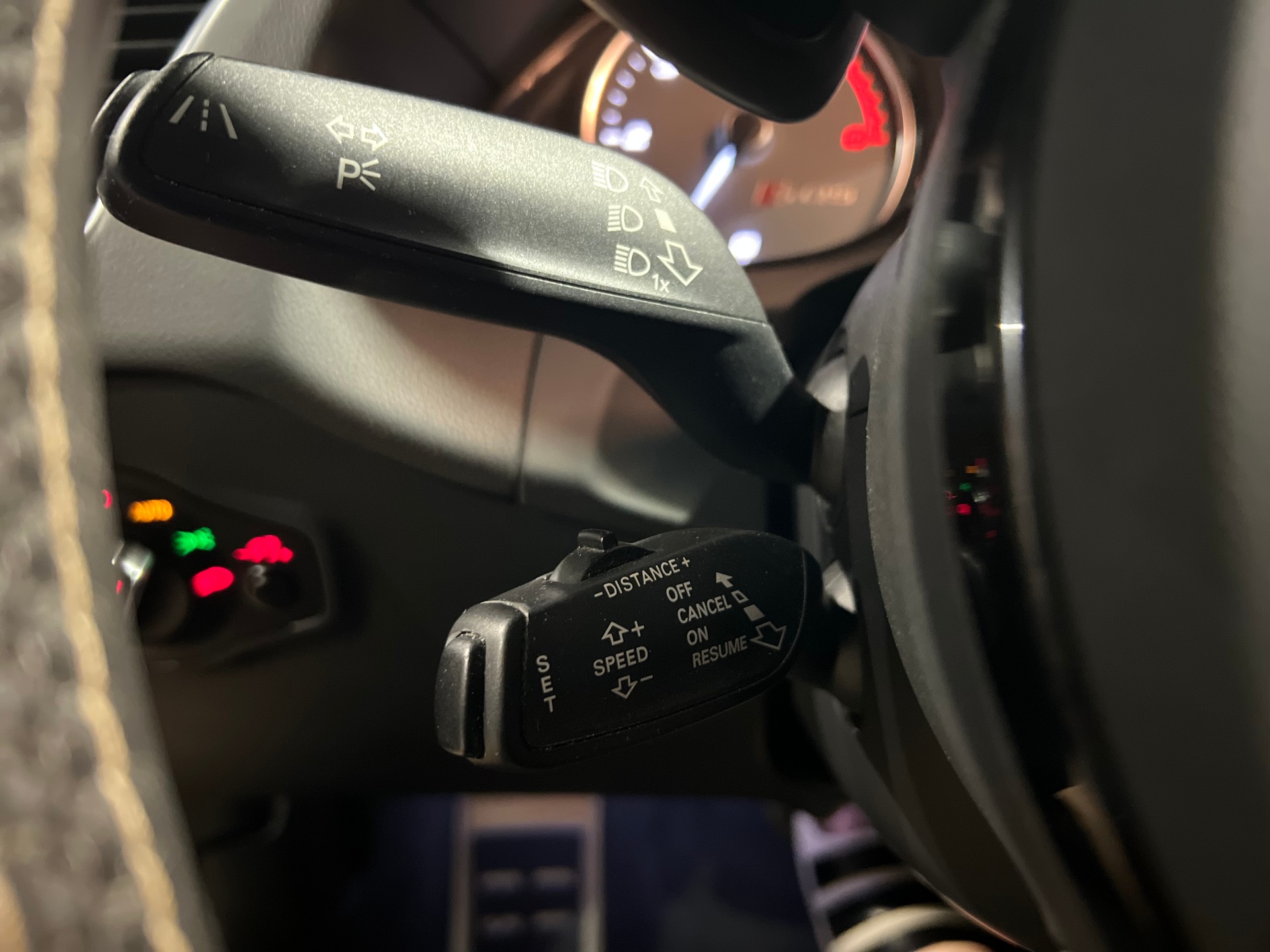 AUDI SQ5 3.0 TDI quattro tiptronic-image-19