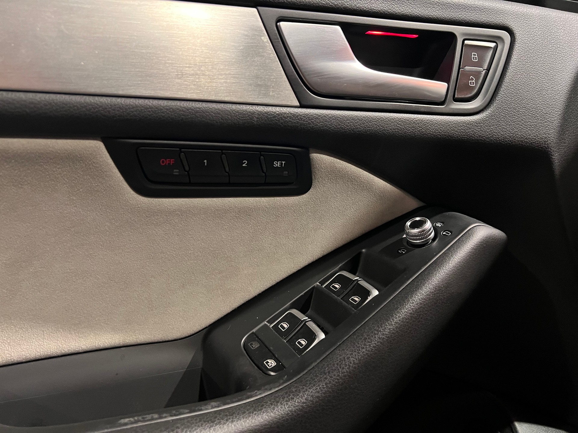 AUDI SQ5 3.0 TDI quattro tiptronic-image-20