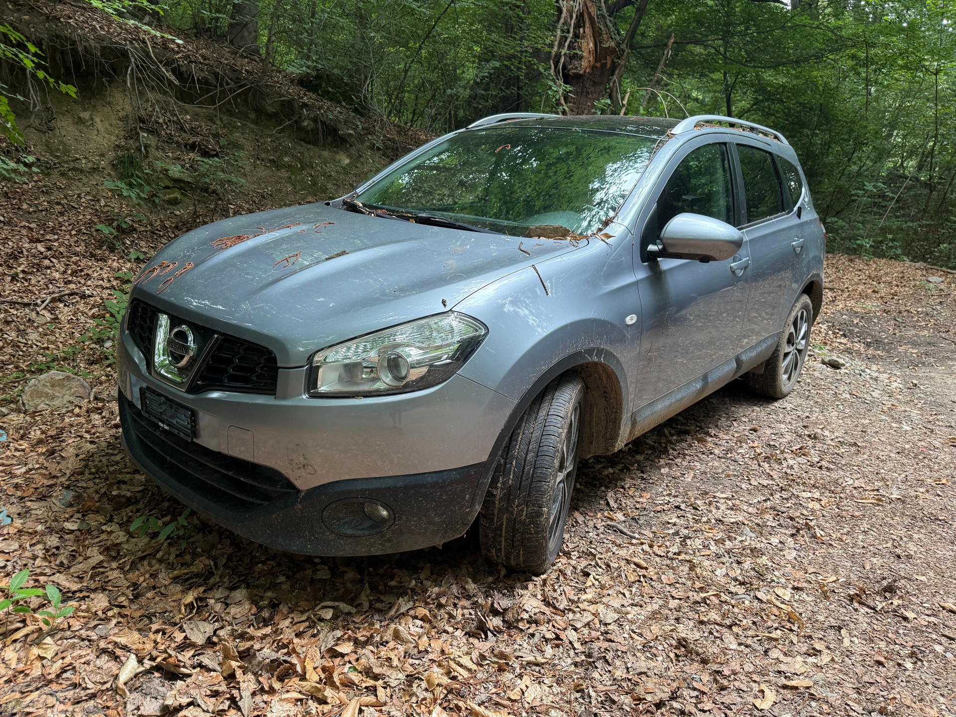 NISSAN Qashqai +2 2.0 4WD tekna XTronic CVT-image-0