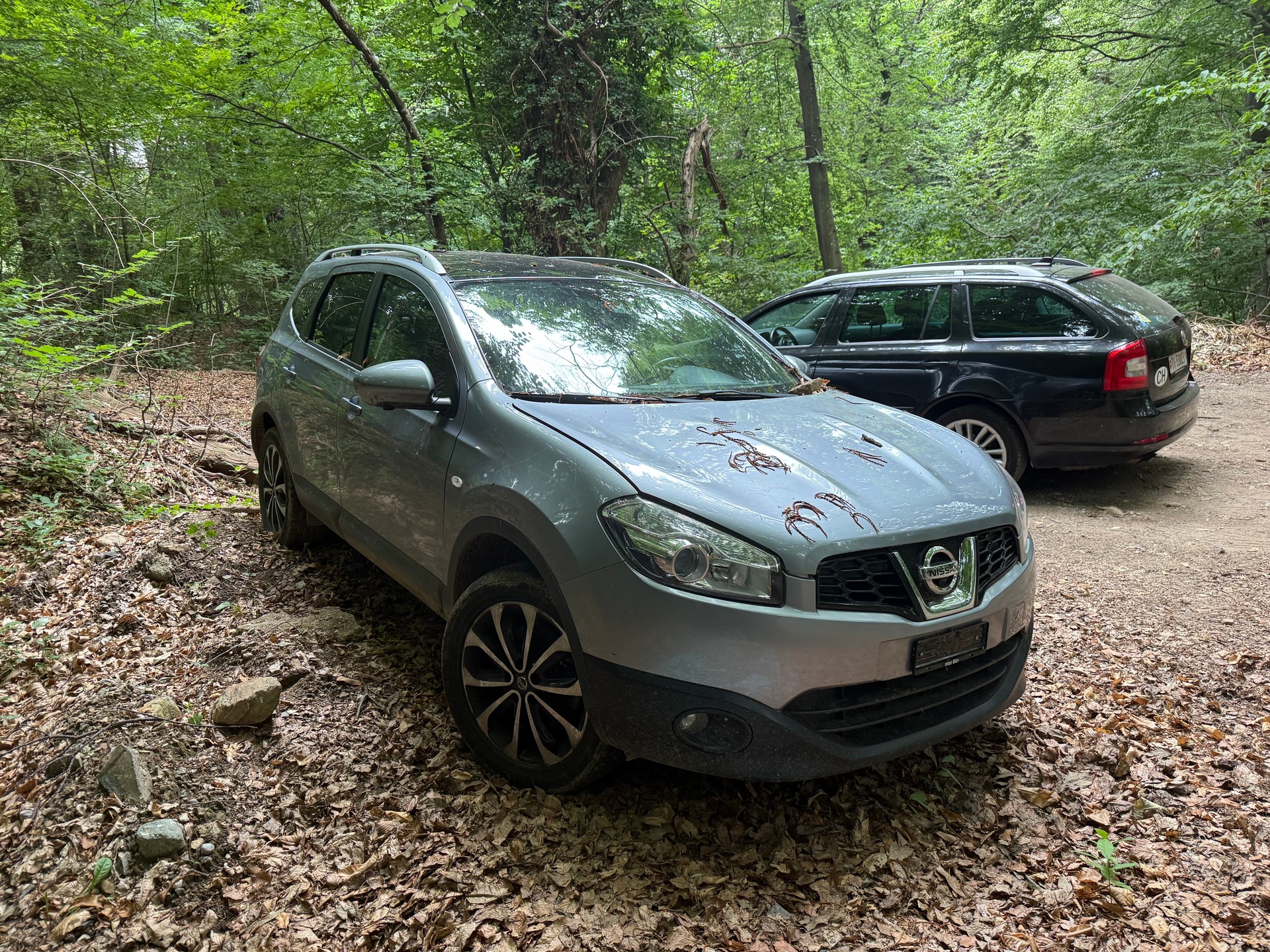 NISSAN Qashqai +2 2.0 4WD tekna XTronic CVT-image-1