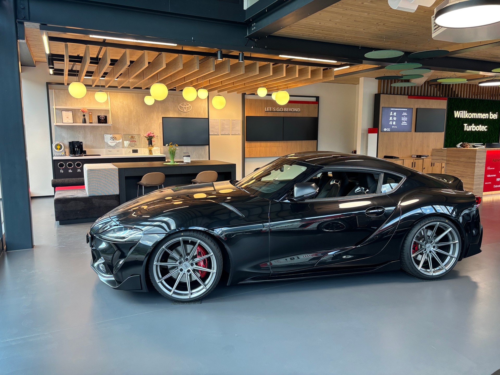 TOYOTA Supra GR 3.0i Turbo Premium-image-5