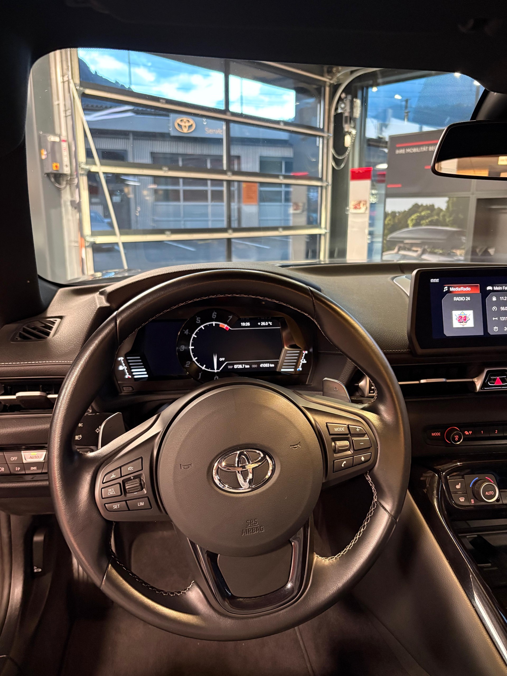 TOYOTA Supra GR 3.0i Turbo Premium-image-15