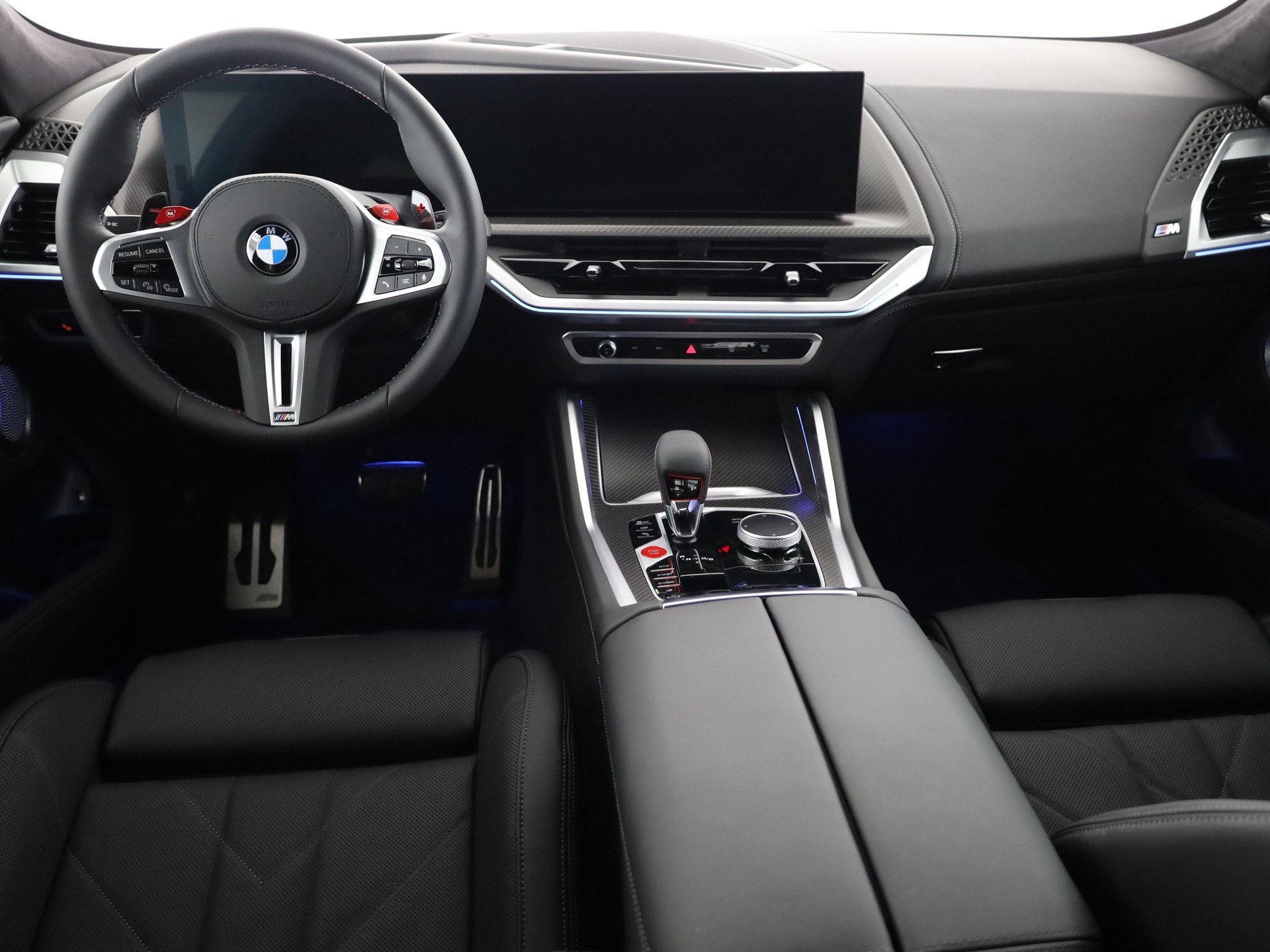 BMW XM 50e Plug-in Hybrid-image-19