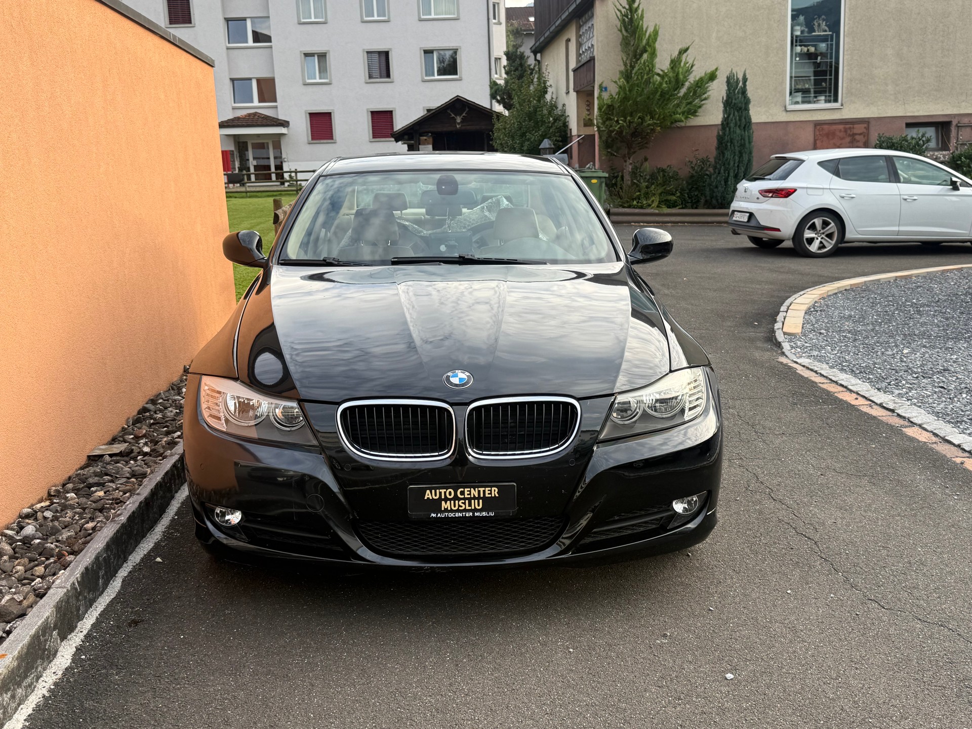 BMW 318i Steptronic