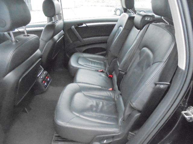 AUDI Q7 4.2 TDI quattro tiptronic-image-6