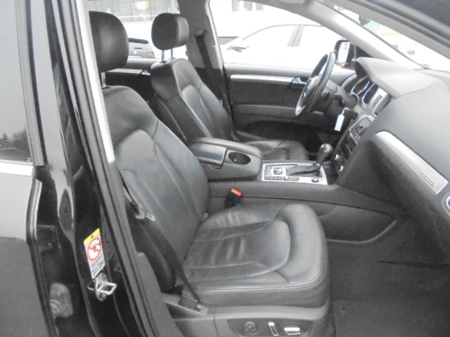 AUDI Q7 4.2 TDI quattro tiptronic-image-12