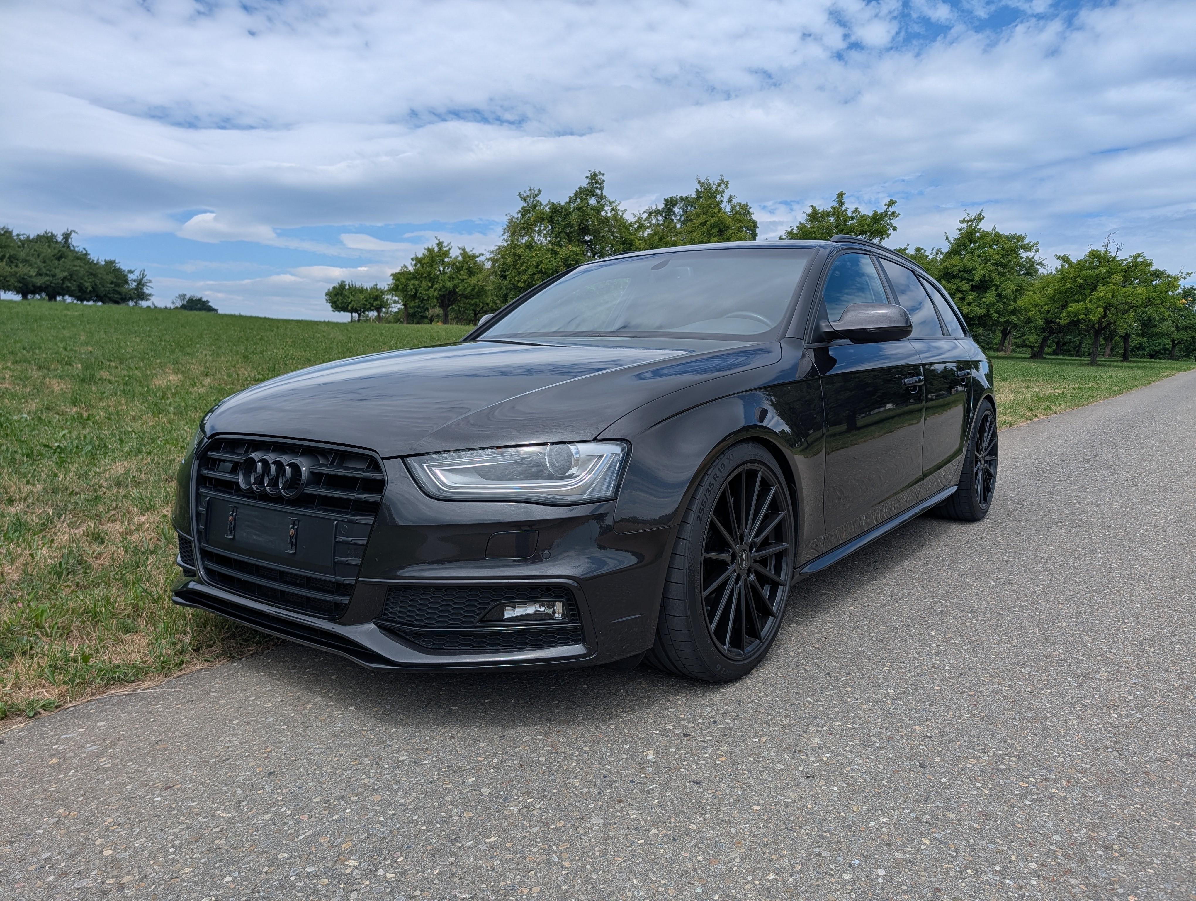 AUDI S4 Avant 3.0 TFSI quattro S-tronic — slika 1