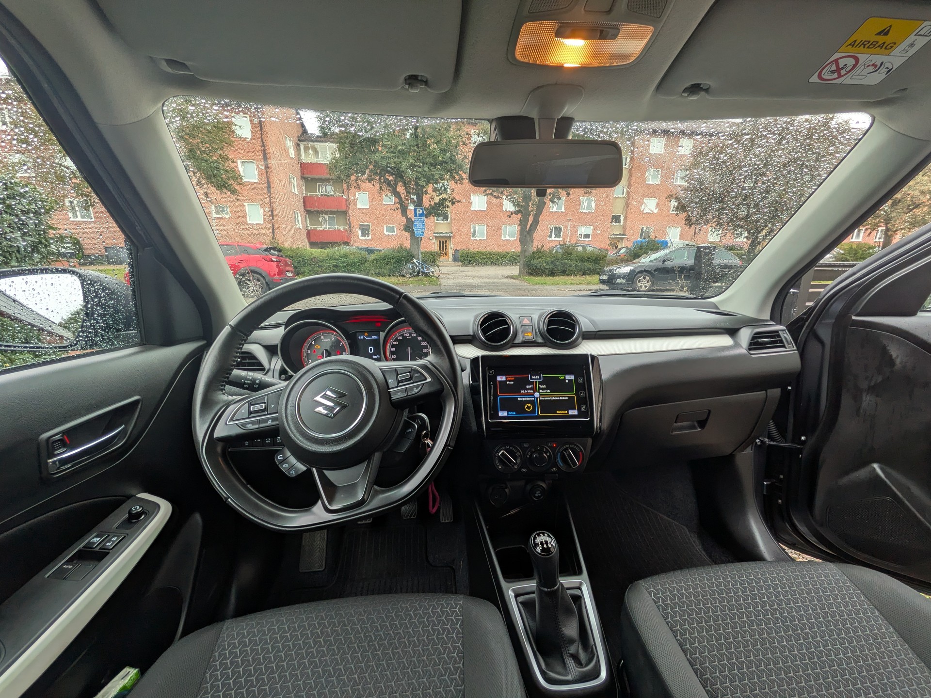 SUZUKI 1.2 Compact+ Hybrid 4x4 AllGrip-image-5