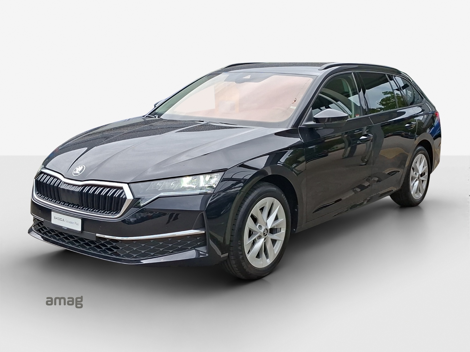 SKODA Octavia Combi 1.5 TSI mHEV DSG Dynamic-image-0