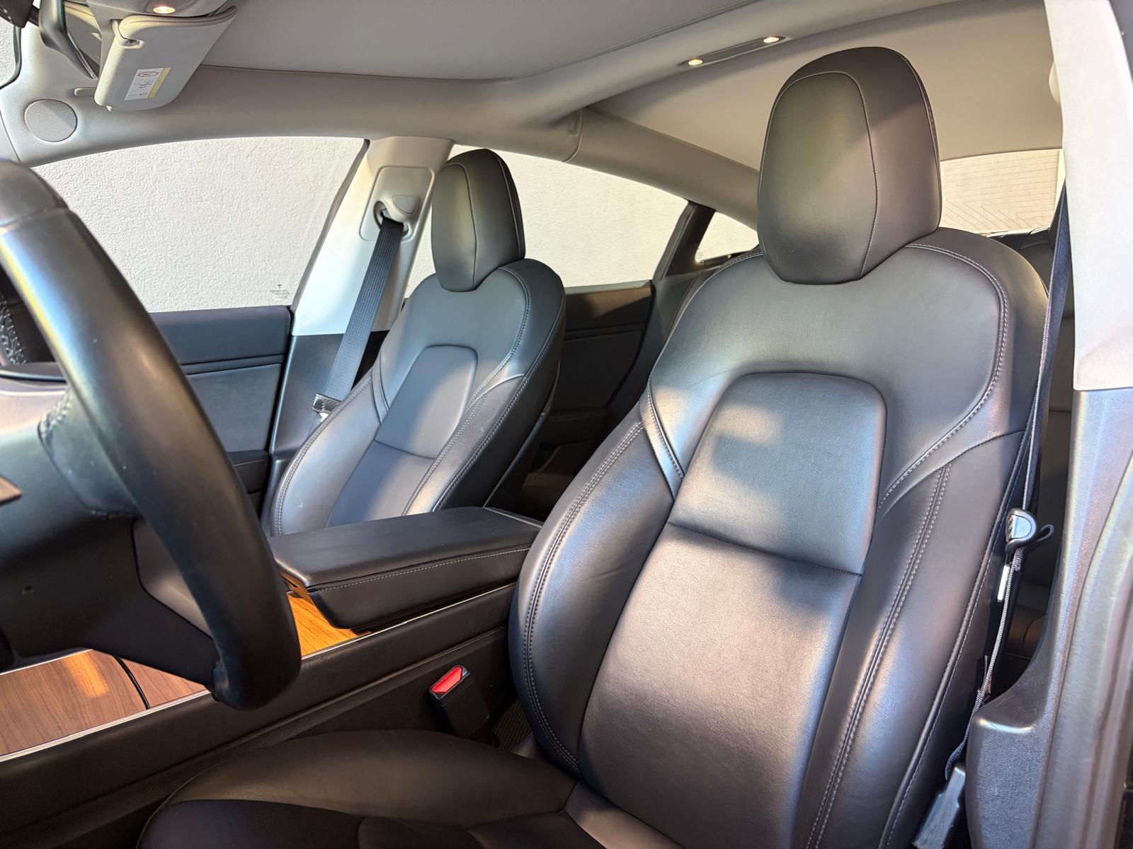 TESLA Model 3 Long Range Dual Motor AWD-image-8