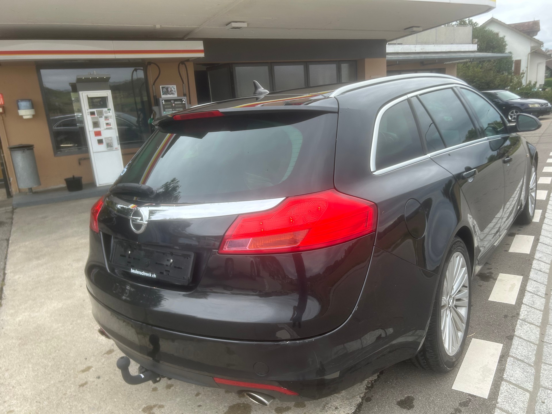 OPEL Insignia Sports Tourer 1.6 Turbo Sport-image-2