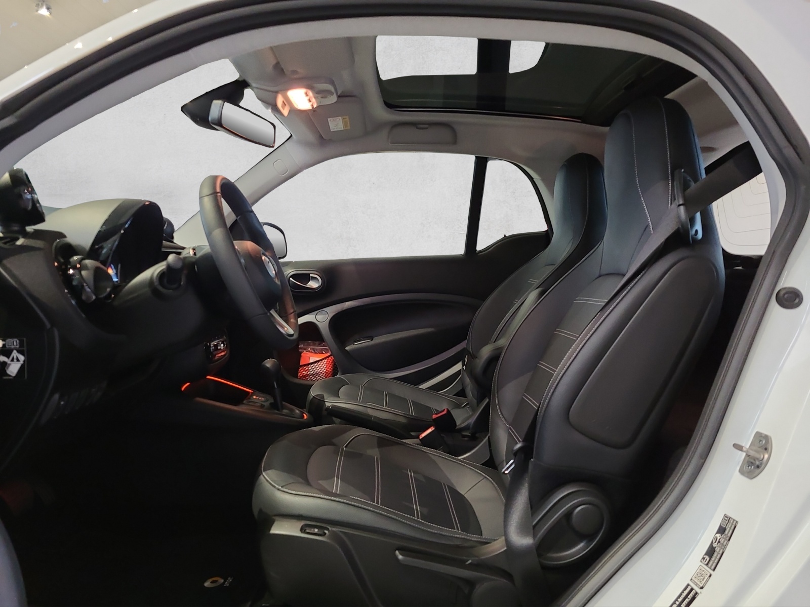 SMART Fortwo Coupé EQ Prime Coupé-image-11