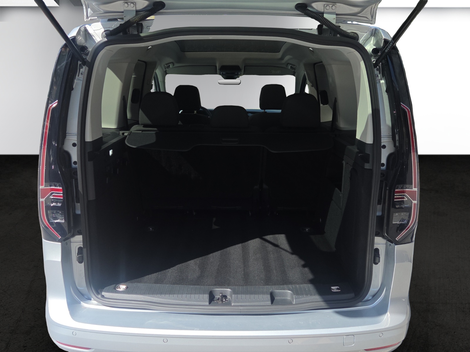 VW Caddy 2.0 TDI Liberty DSG-image-17