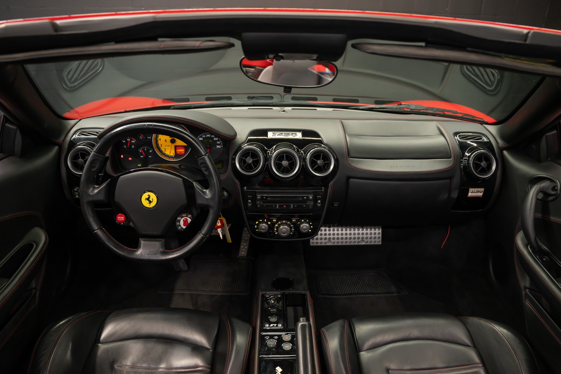 FERRARI F430 Spider / frisch ab Service / ab MFK / 1. Hand-image-14
