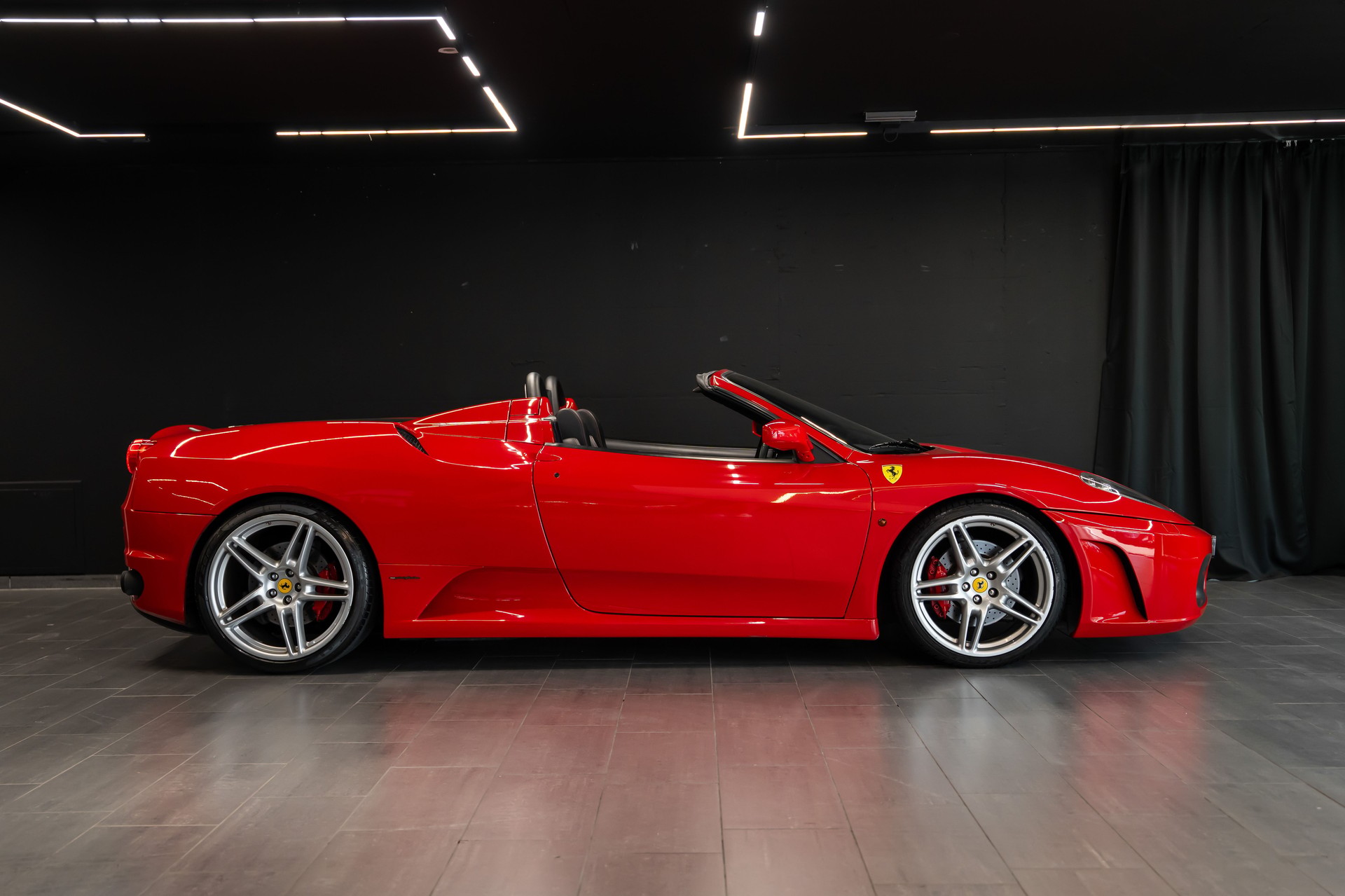 FERRARI F430 Spider / frisch ab Service / ab MFK / 1. Hand-image-2