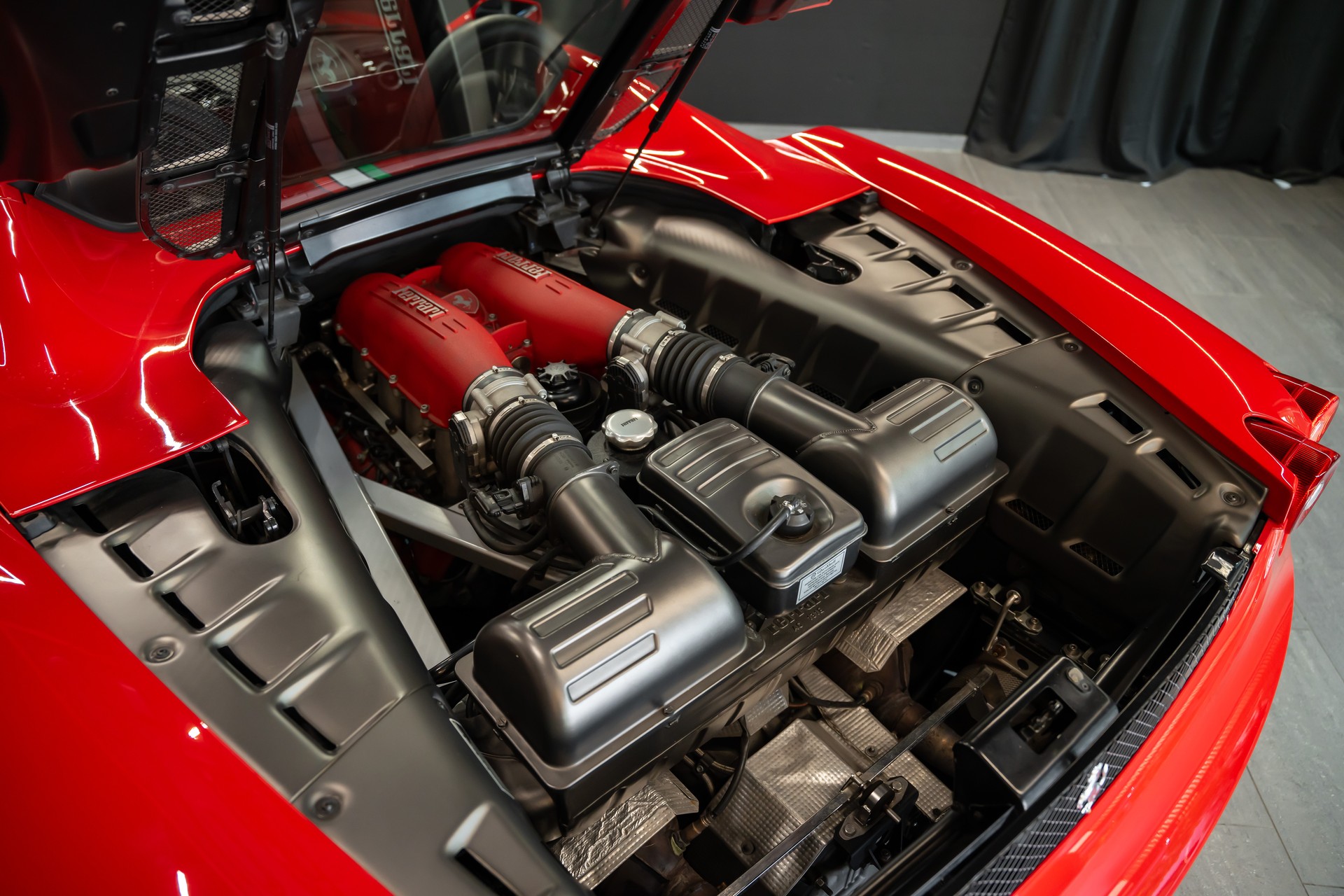 FERRARI F430 Spider / frisch ab Service / ab MFK / 1. Hand-image-8
