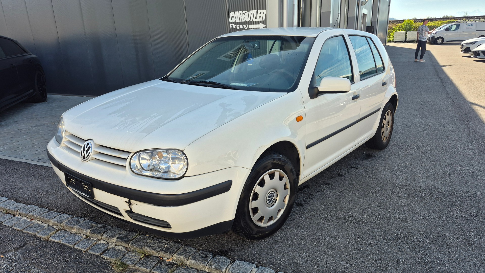 VW Golf 1.4 16V-image-0