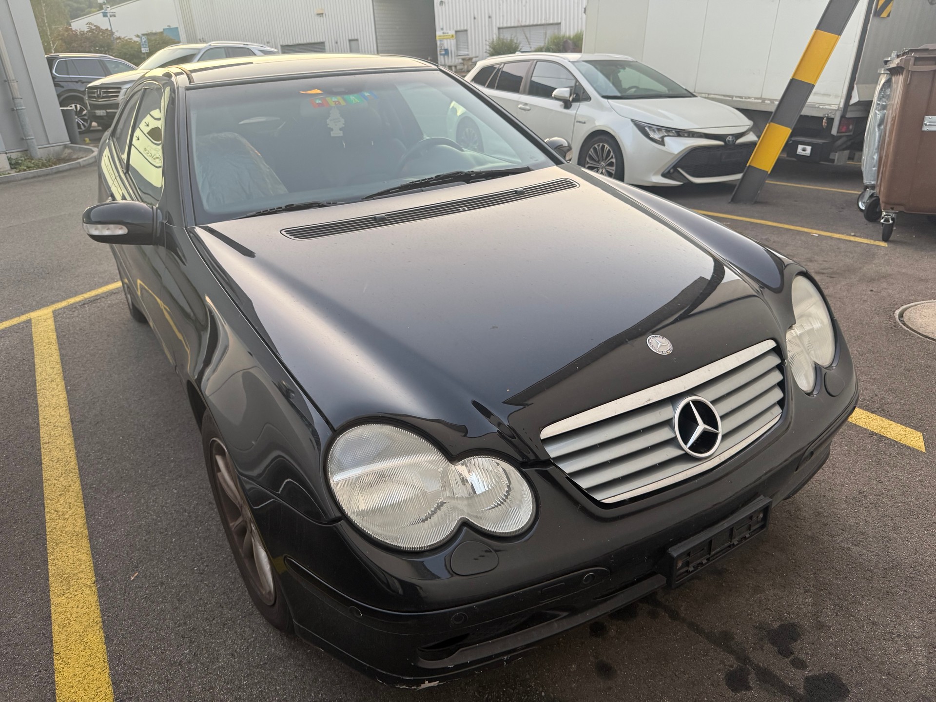 MERCEDES-BENZ C 230-image-0