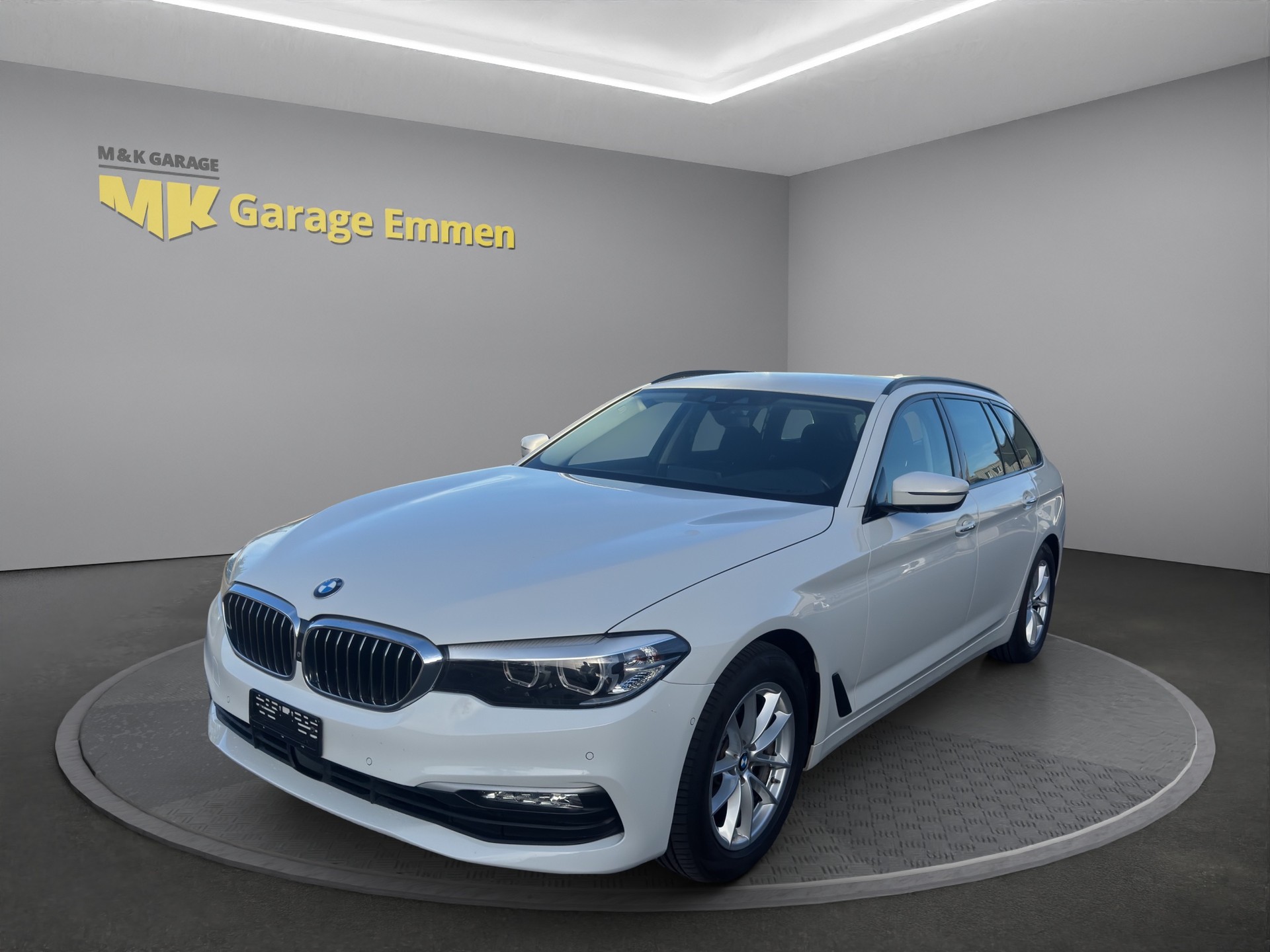 BMW 520d xDrive Touring Steptronic