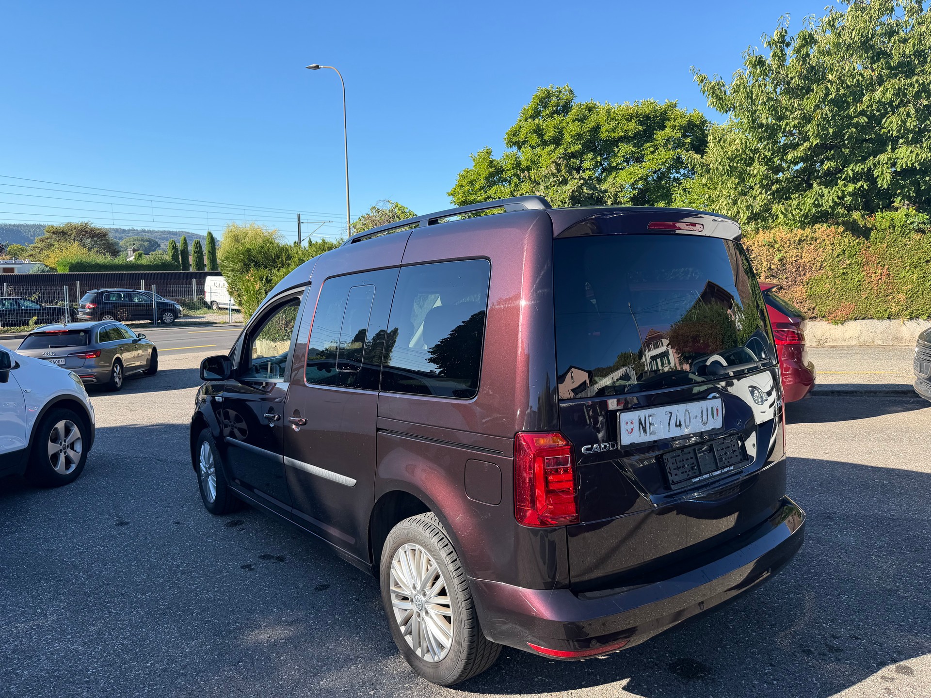 VW Caddy 1.2 TSI BlueMotion Technology-image-2