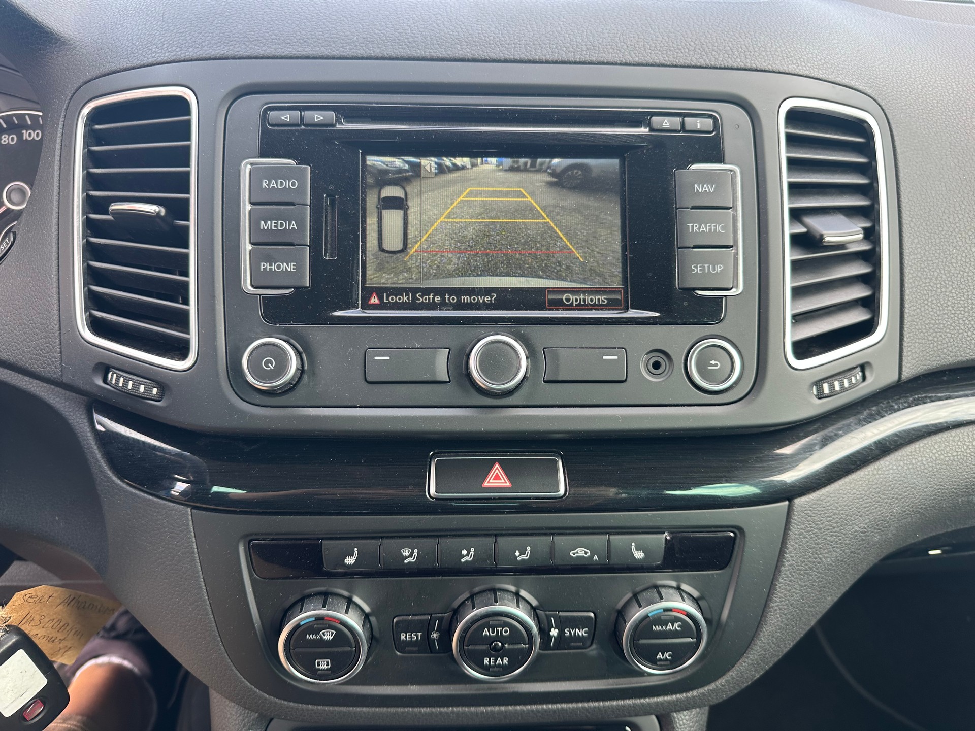 SEAT Alhambra 1.4 TSI Style DSG-image-13