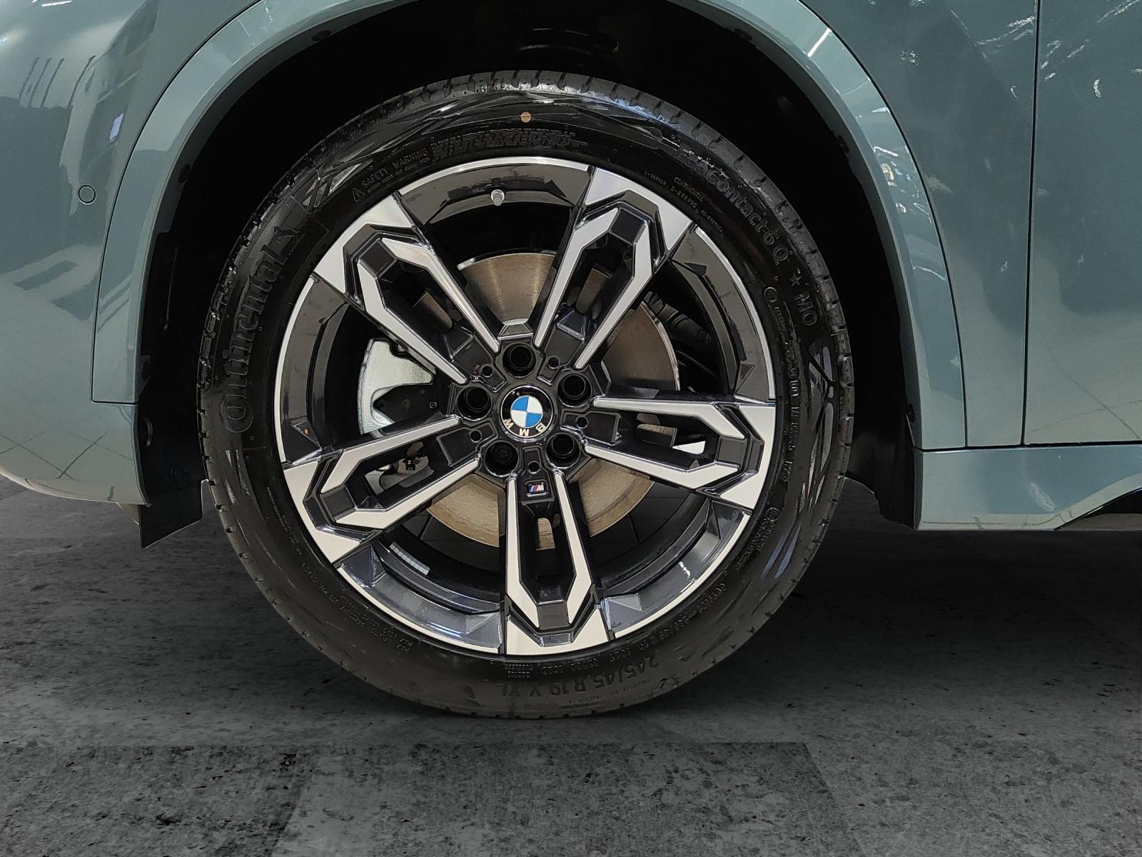 BMW X1 U11 23i xDrive paddles-image-8