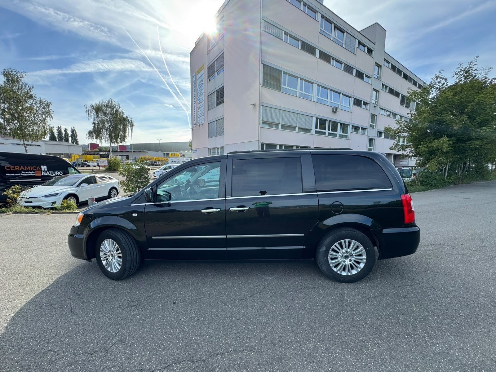 LANCIA Voyager 3.6 V6 Platinum Automatic 7 Platz-image-6