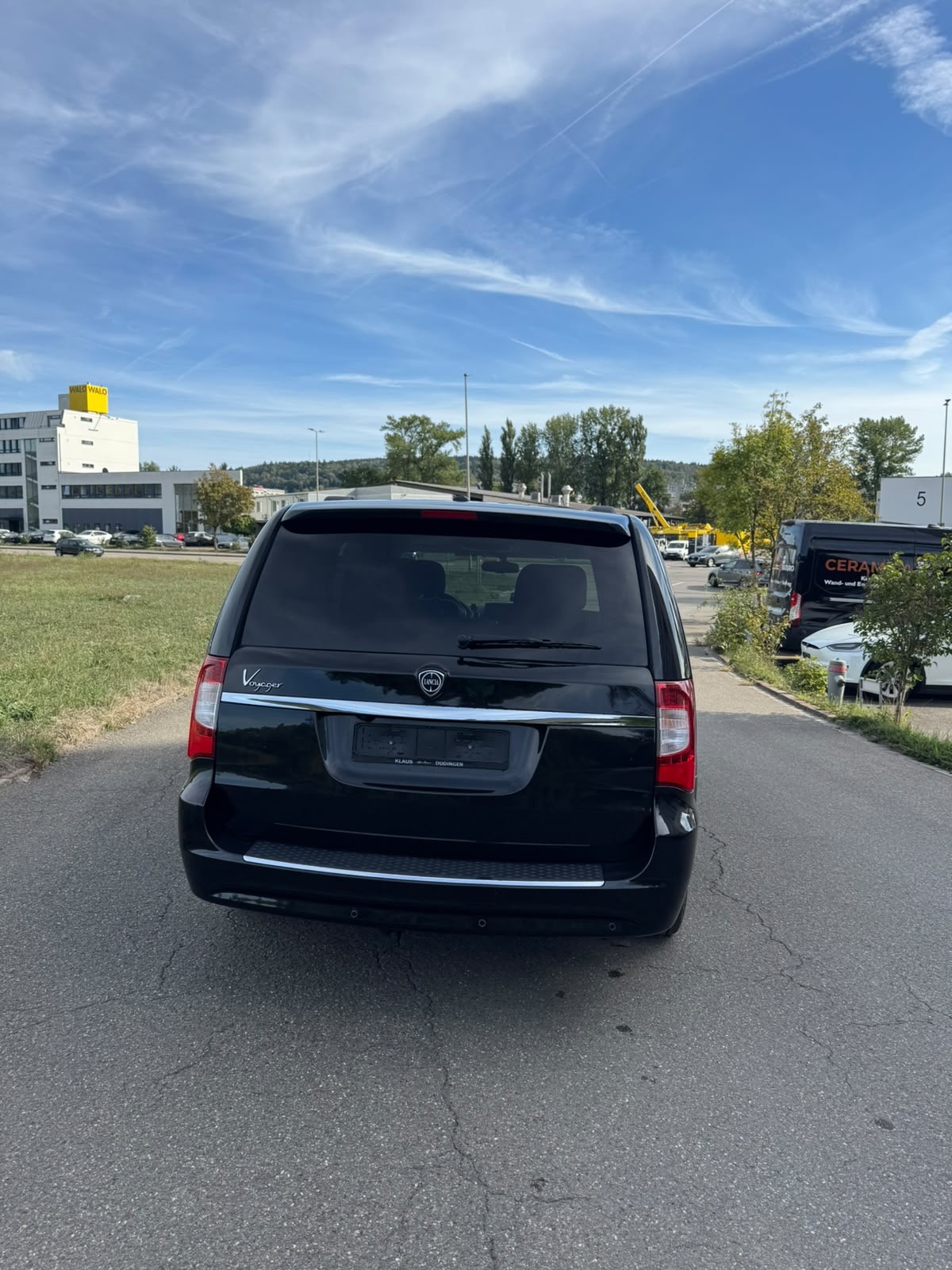 LANCIA Voyager 3.6 V6 Platinum Automatic 7 Platz-image-5