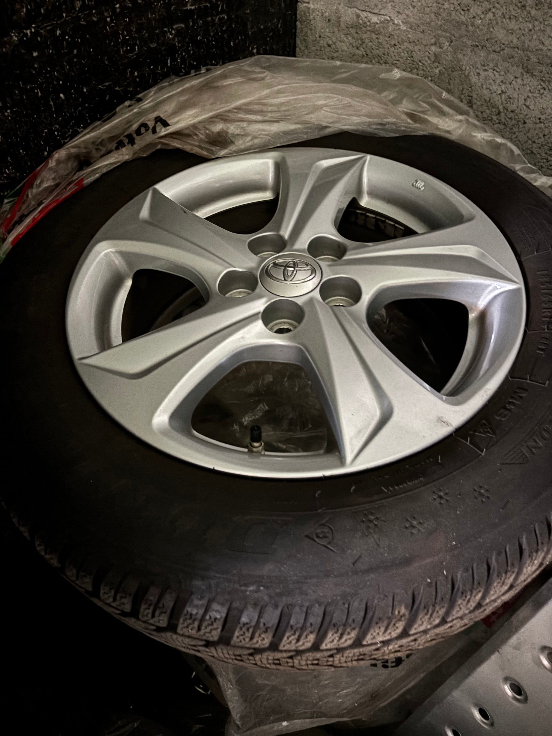 TOYOTA 1.5 VVT-i HSD Premium-image-8
